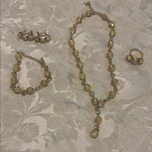 Elegant Gold-Tone Jewelry Set